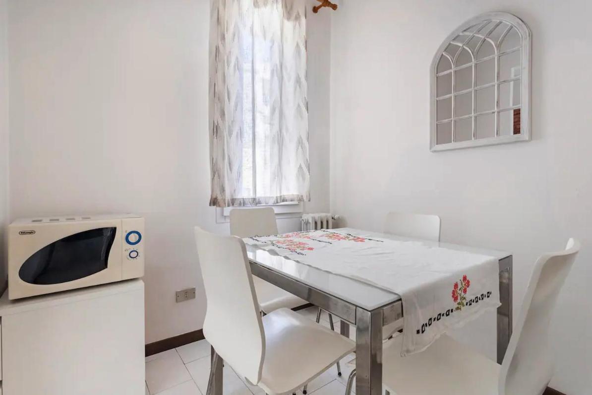 Appartamento Pescherie - Top Location Bologna Exteriör bild